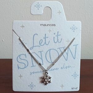 Snowflake Pendant Necklace